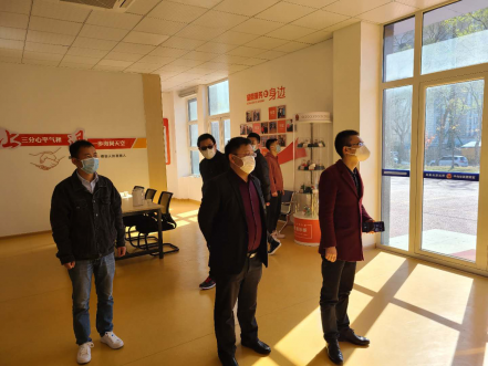 广安爱多贺洪燕一行光临头号玩家官网软件